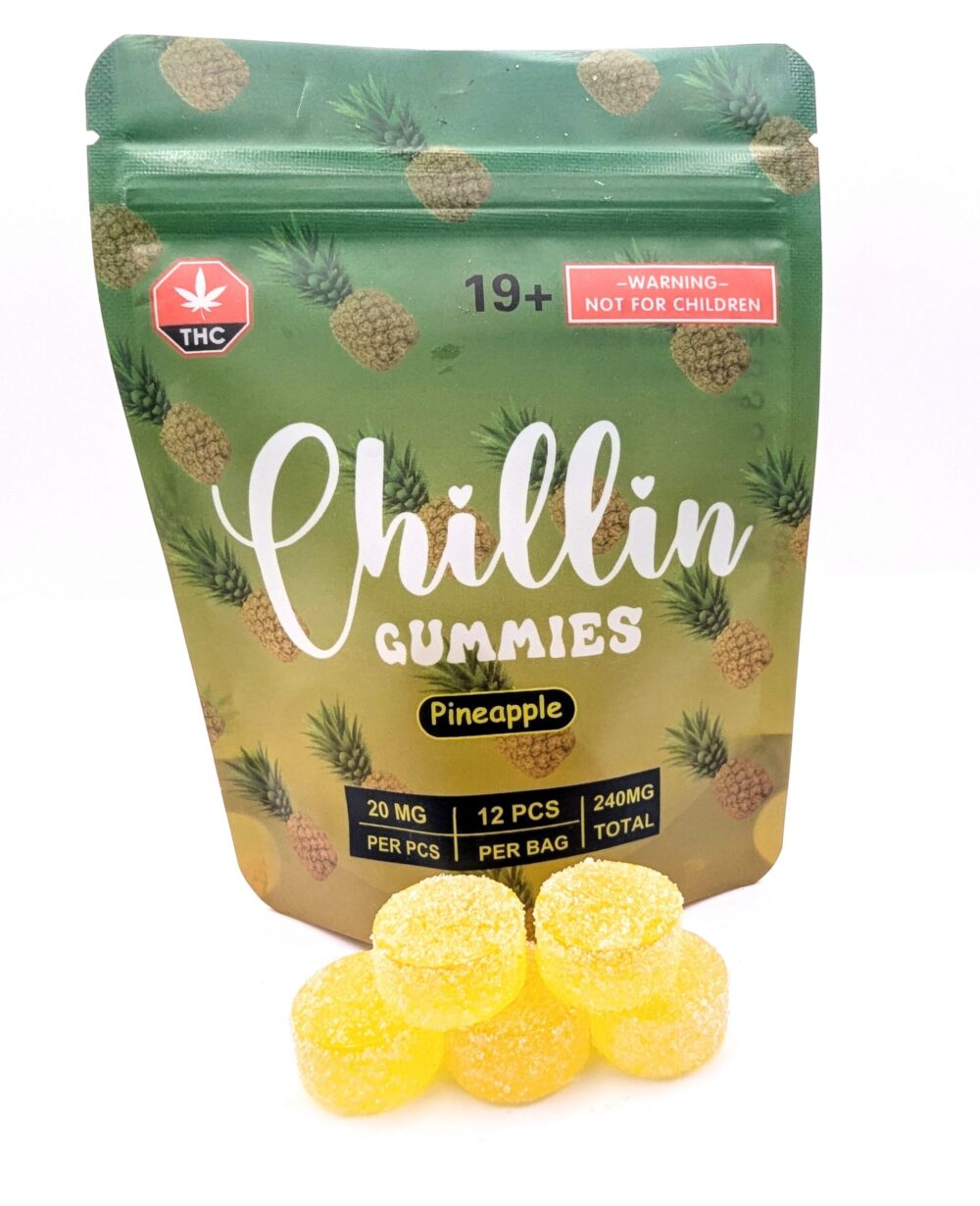Chillin Gummies Edible ‘Flying’ 240mg THC (12pcs x 20mg) - Pineapple